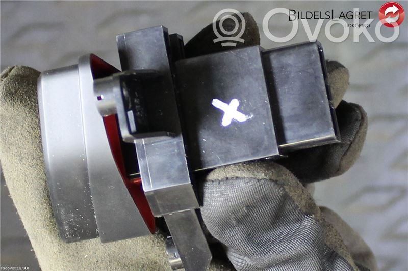 Hyundai i30 Botón interruptor de luz de peligro 