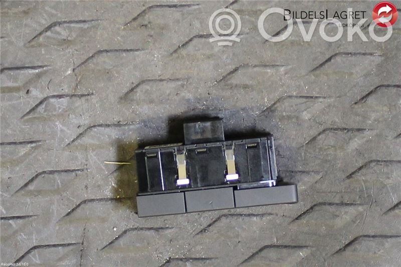 Audi A1 Comutator încălzire scaune 