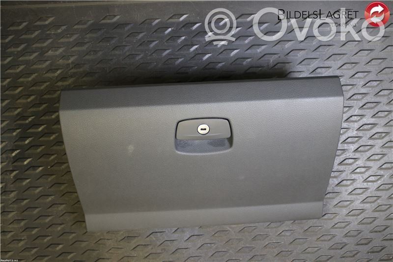 Volkswagen Amarok Juego guantera 
