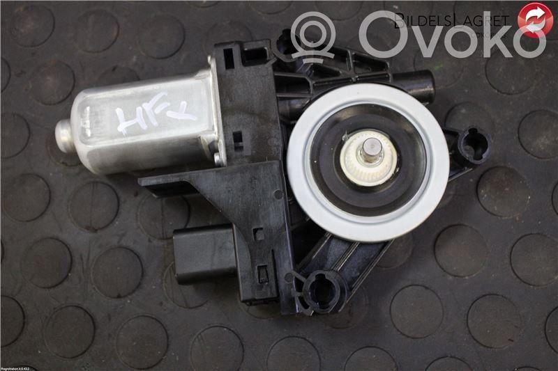 Fiat Freemont Silnik regulatora szyby drzwi przednich 
