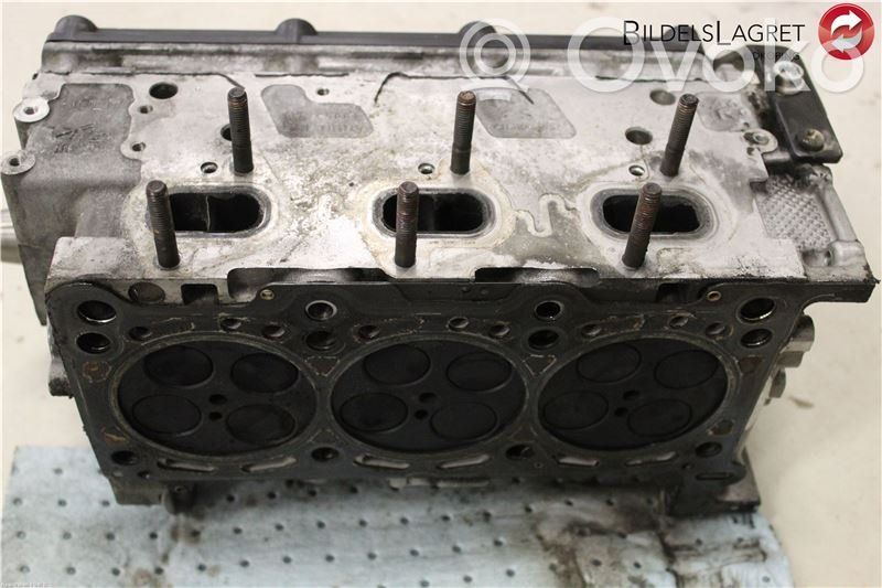 Skoda Fabia Mk2 (5J) Engine head 