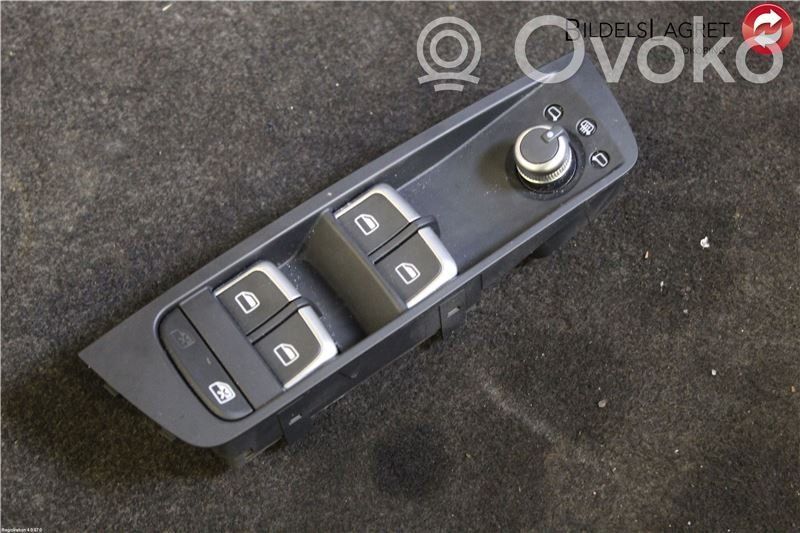 Audi A1 Electric window control switch 
