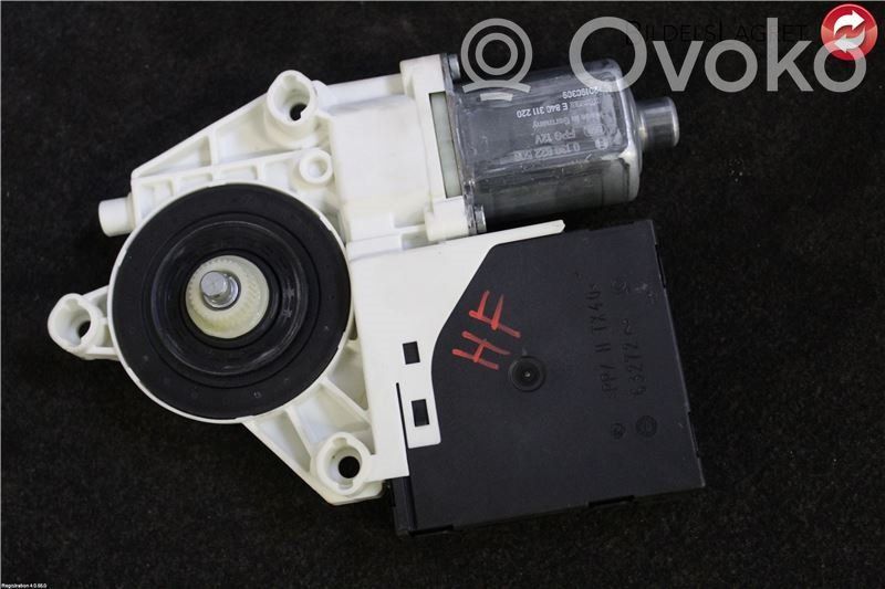 Volkswagen Caddy Silnik regulatora szyby drzwi przednich 