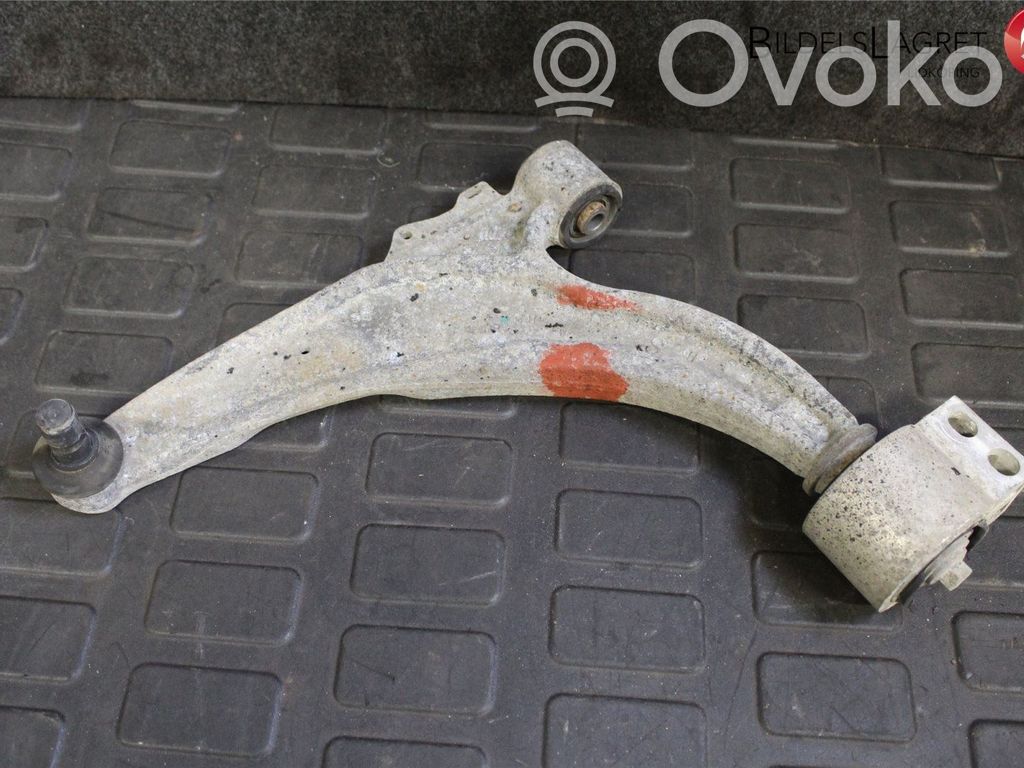 Opel Astra J Etu-alatukivarren haarukkavipu 