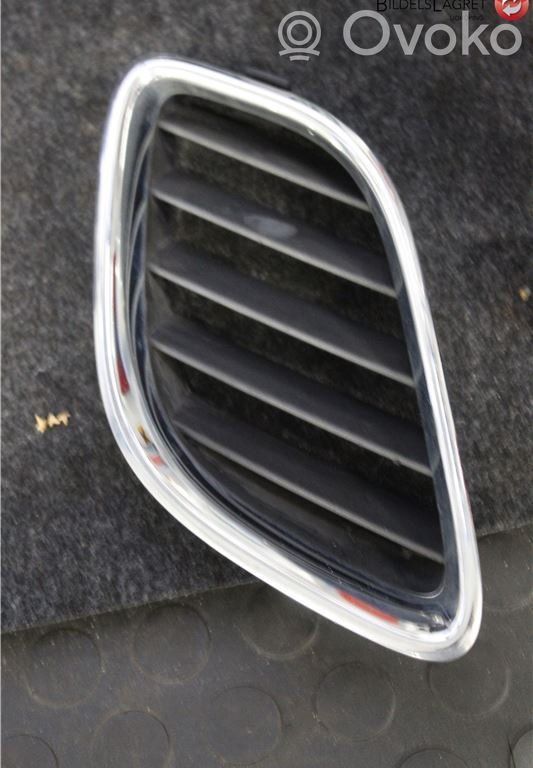 Saab 9-5 Front bumper lower grill 
