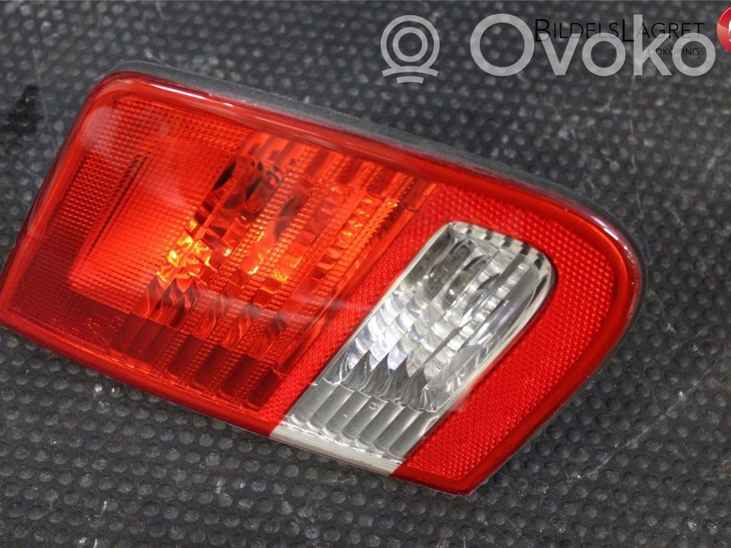 Saab 9-3 Ver2 Takaluukun takavalot 