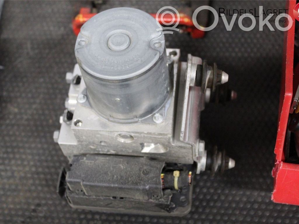 Audi A8 S8 D4 4H ABS-pumppu 