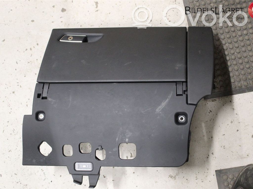 Audi A8 S8 D4 4H Juego guantera 