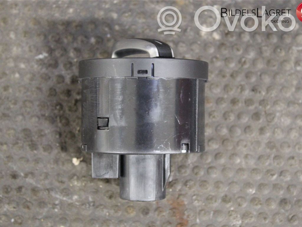 Volkswagen Golf VI Interruptor de luz 