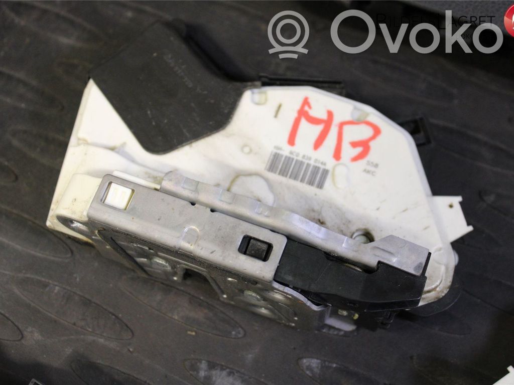 Volkswagen Polo V 6R Zamek drzwi tylnych 