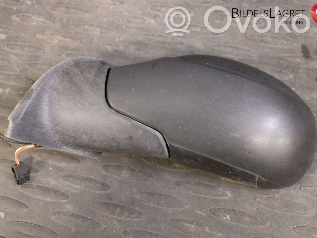 Citroen C3 Elektryczne lusterko boczne drzwi przednich 