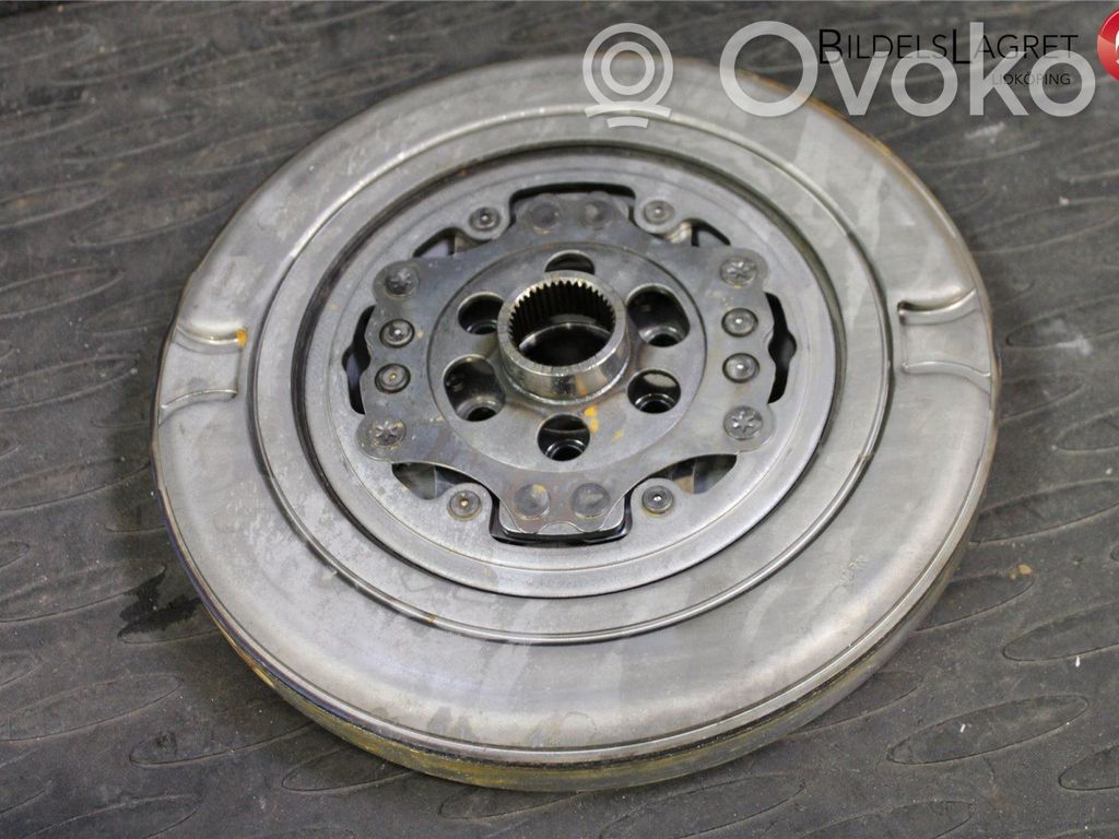 Volante motor   04E105266AA,04E105266A,04E105266A