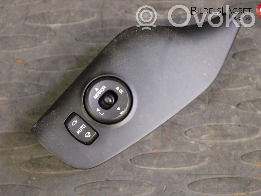 Interruptor del espejo lateral   93530A2050,93530A2050,93530A2050