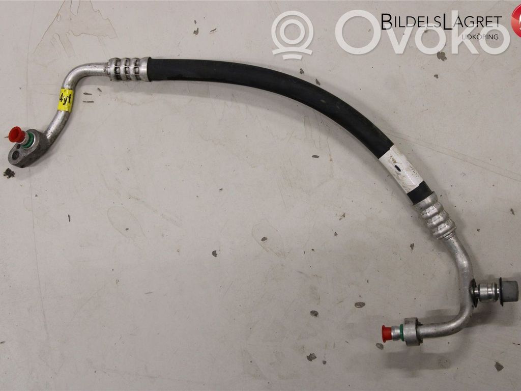 Ilmastointilaitteen putki (A/C)   97762A6251