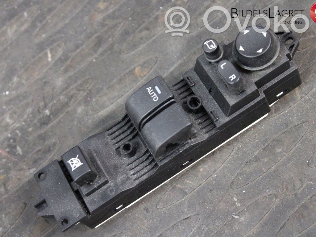 Mazda 3 II Interruptor del elevalunas eléctrico 