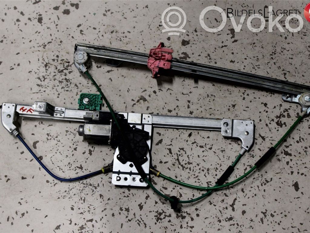 Peugeot Expert Front door window regulator with motor 
