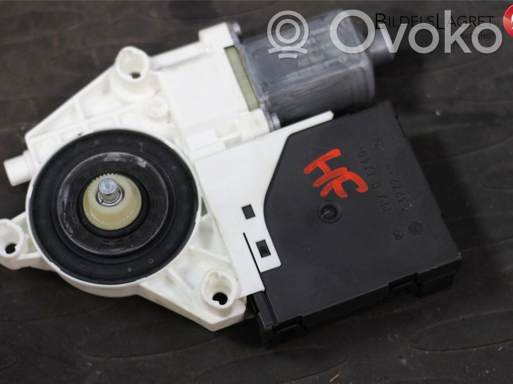 Volkswagen Caddy Silnik regulatora szyby drzwi przednich 