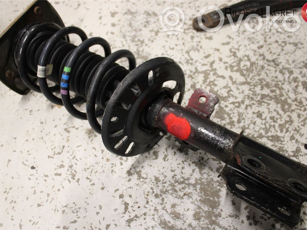 Citroen Jumpy Front shock absorber with coil spring 