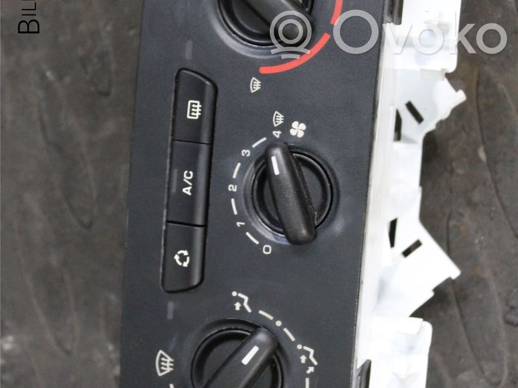 Peugeot Expert Climate control unit 