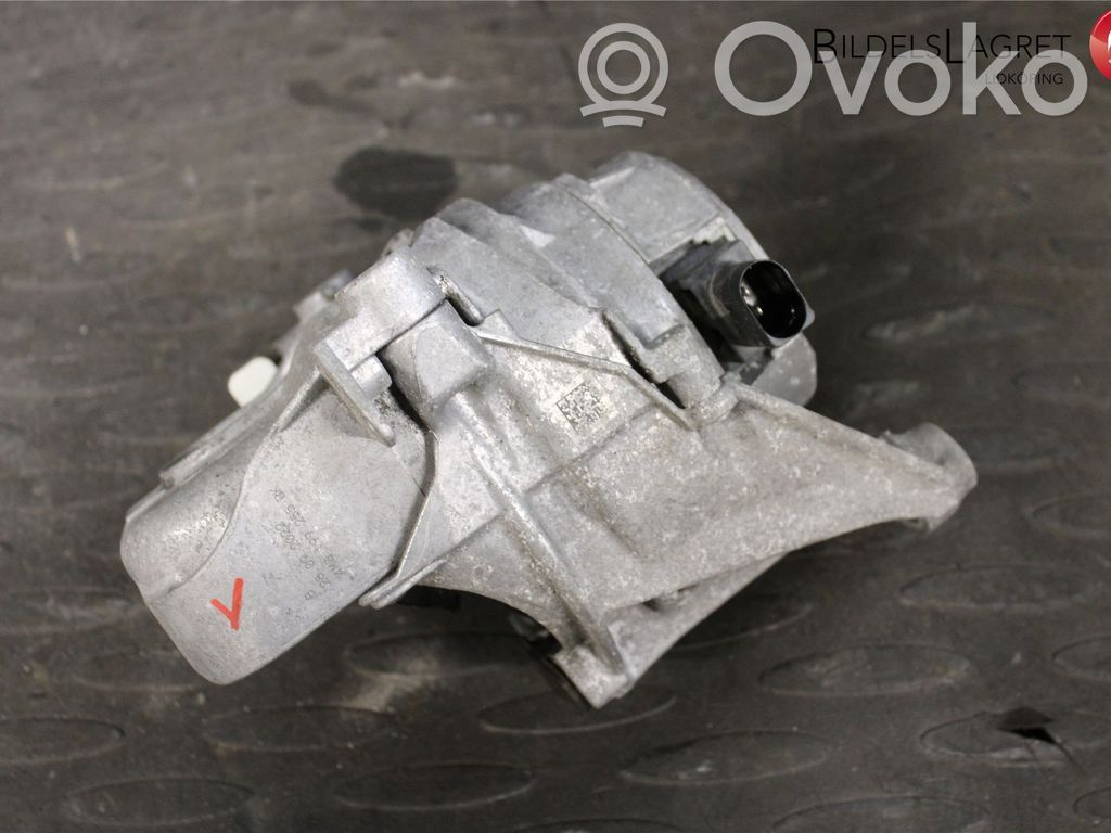Audi A6 S6 C8 4K Engine mount bracket 