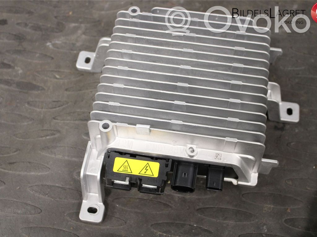 Audi A3 8Y Inversor/convertidor de voltaje 