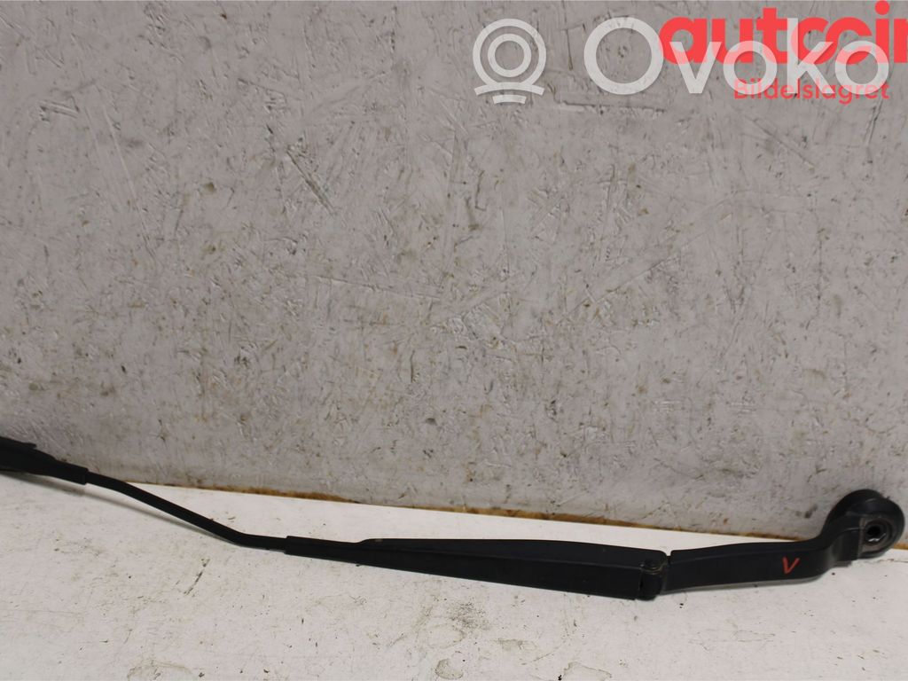 Ford Kuga II Ramię wycieraczki szyby przedniej / czołowej 