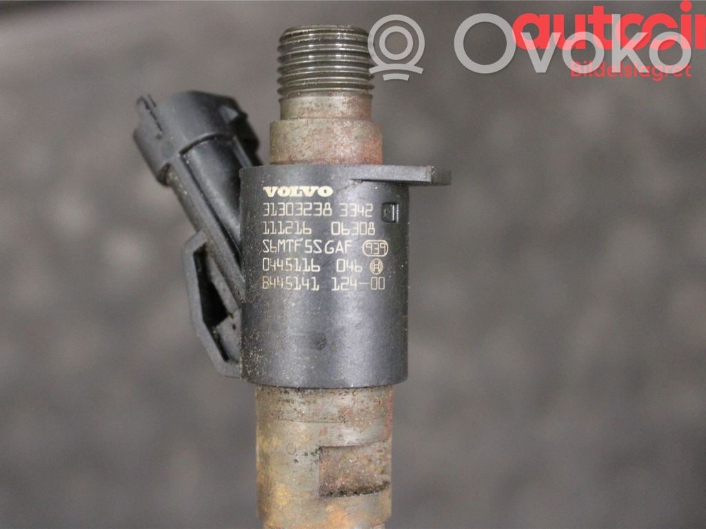 Volvo V70 Inyector de combustible 