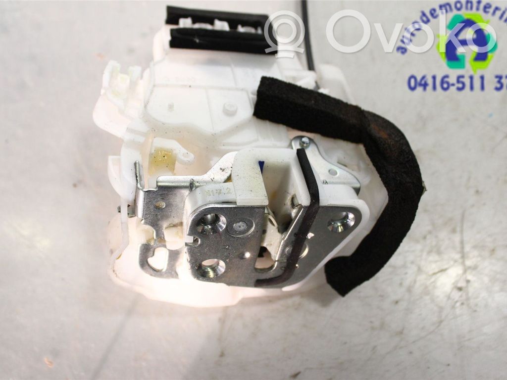 Subaru Forester SH Front door lock 