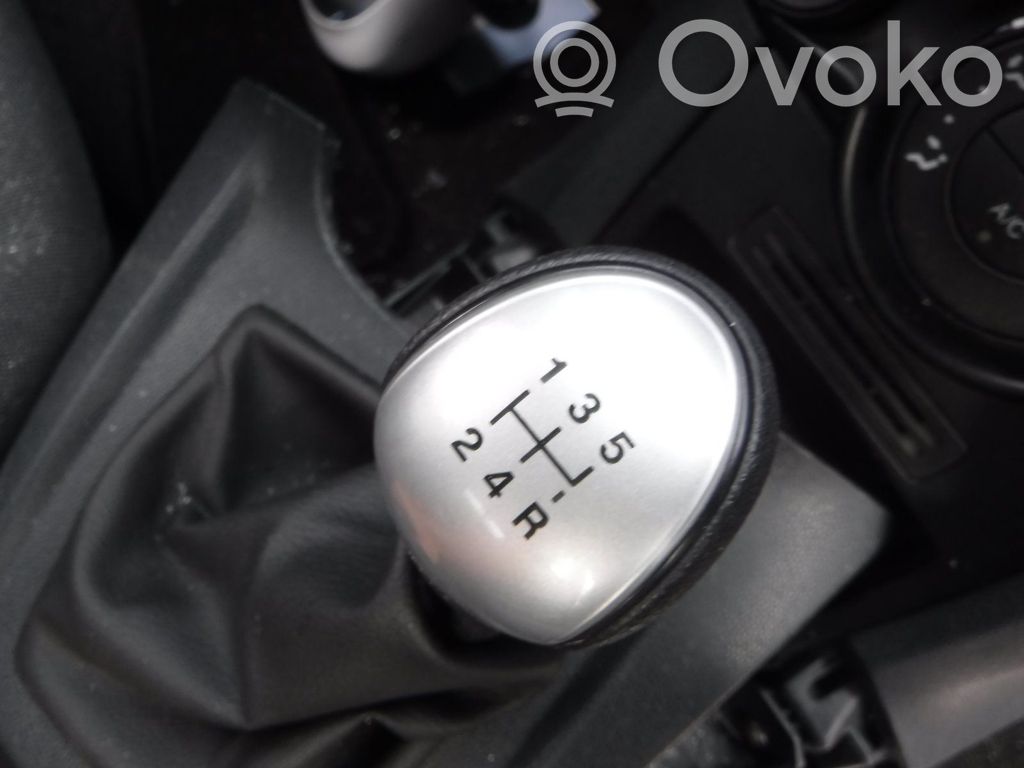 Ford Fiesta Cutie viteze manuală cu 5 trepte 