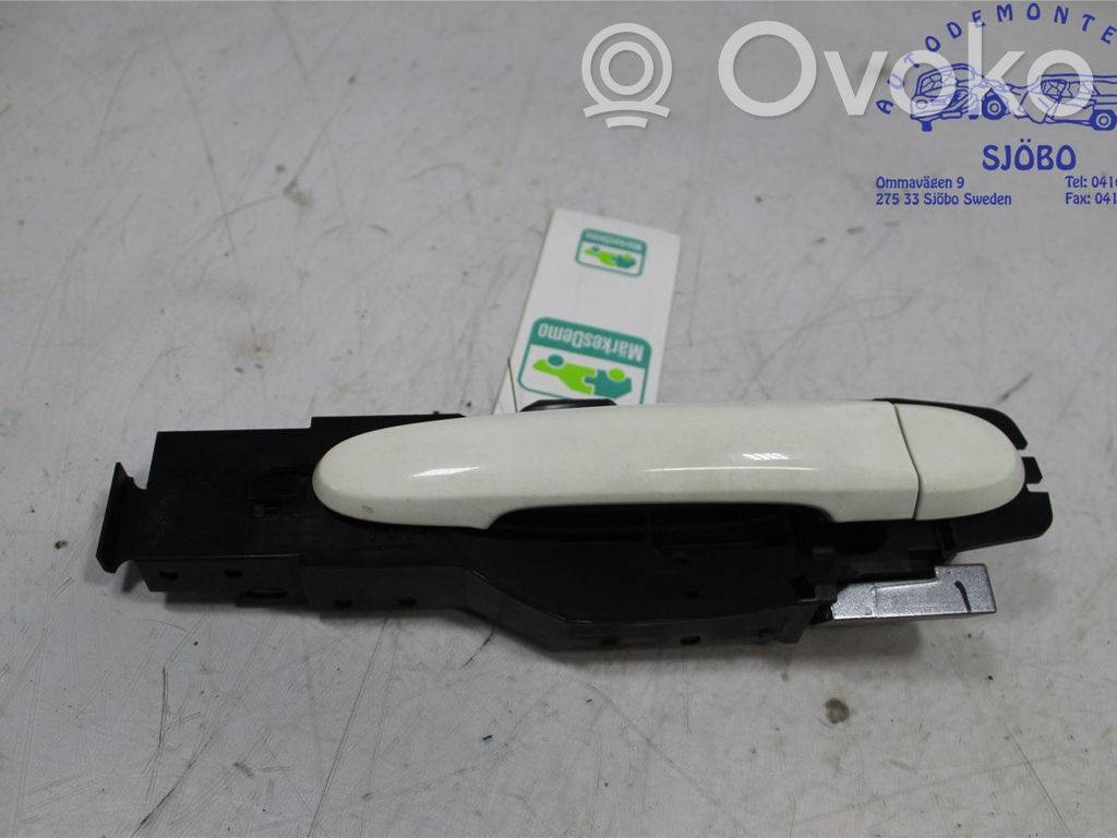 Etuoven ulkokahva   806101HB1A,806401KK0A