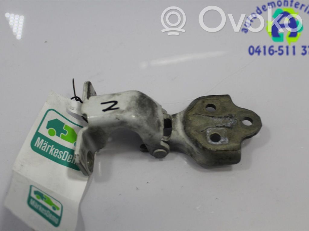Renault Master II Front door lower hinge 