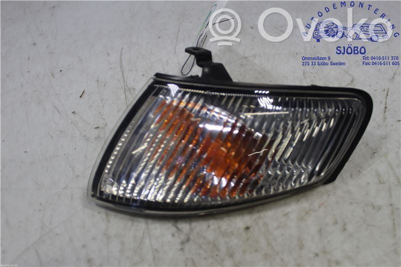 Mazda 626 Front indicator light 