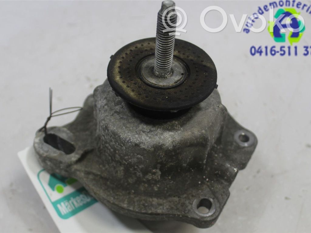 Ford Transit Engine mount bracket 