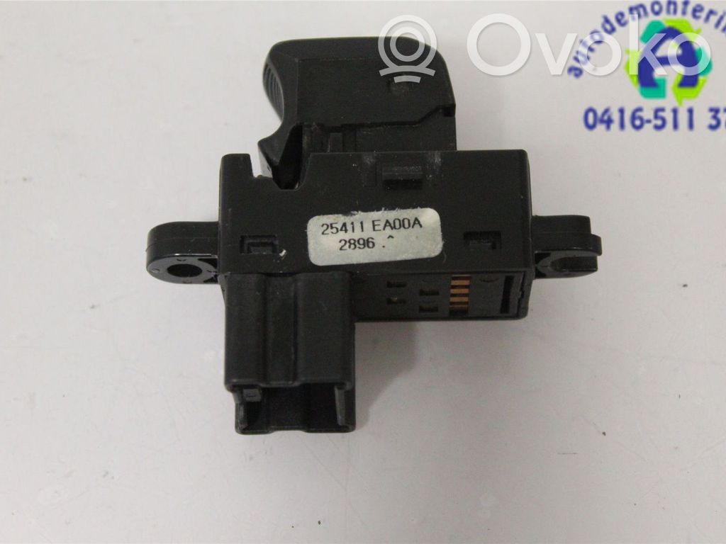 Electric window control switch   25411EA00A,25411EA00A,2896