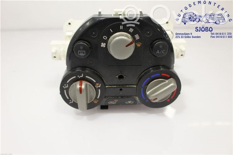 Nissan Note (E11) Climate control unit 