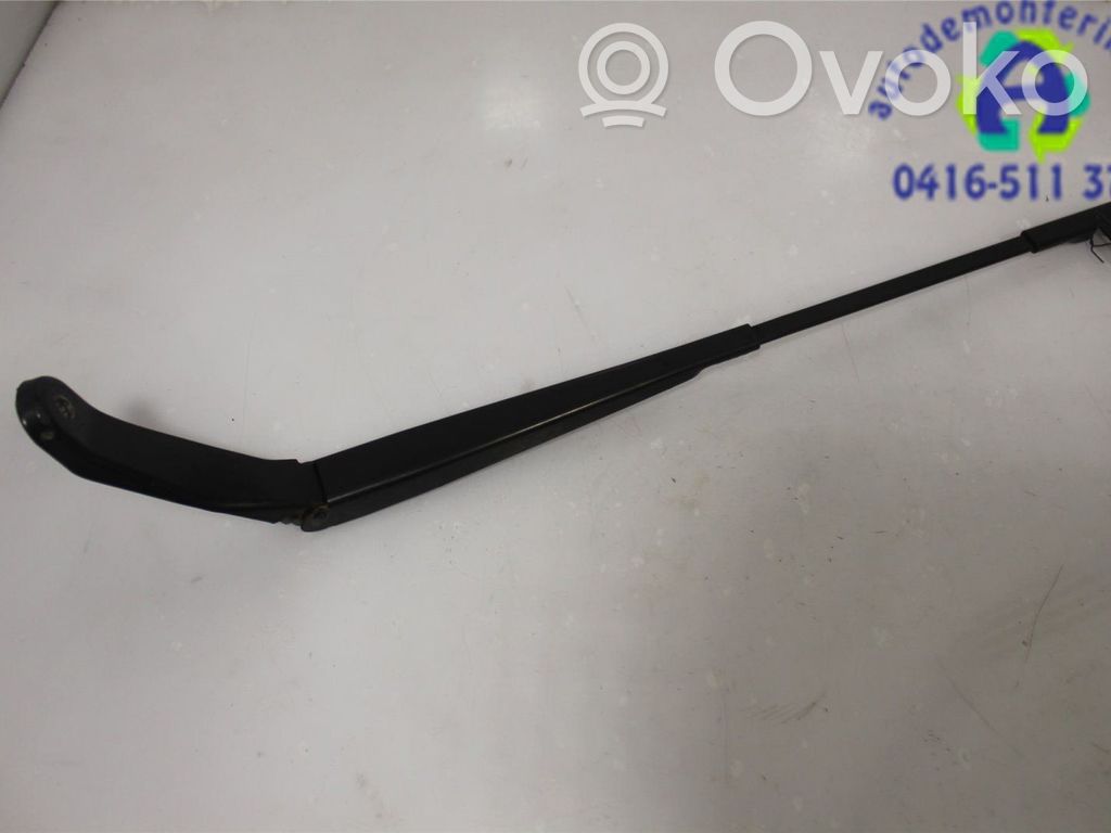 Ford Galaxy Front wiper blade arm 