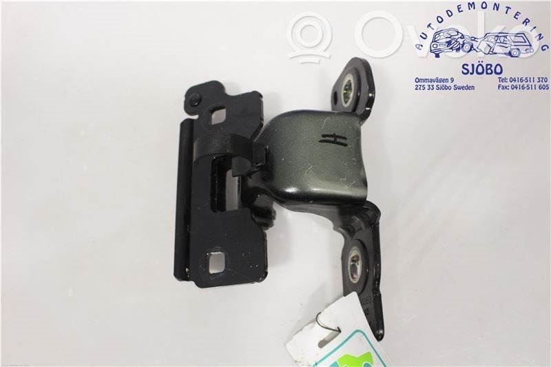 Tailgate/trunk/boot hinge   8715E7