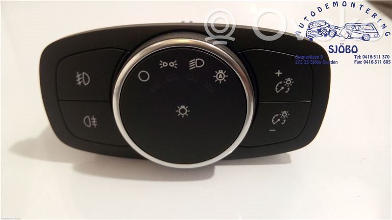 Light switch   2204412,JX7T13D061NB,JX7T13D061NB