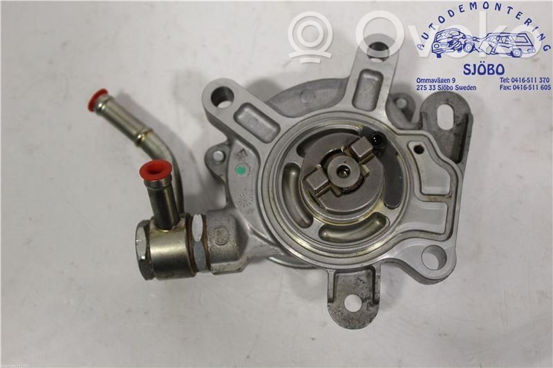 Mazda 3 III Bomba de vacío 