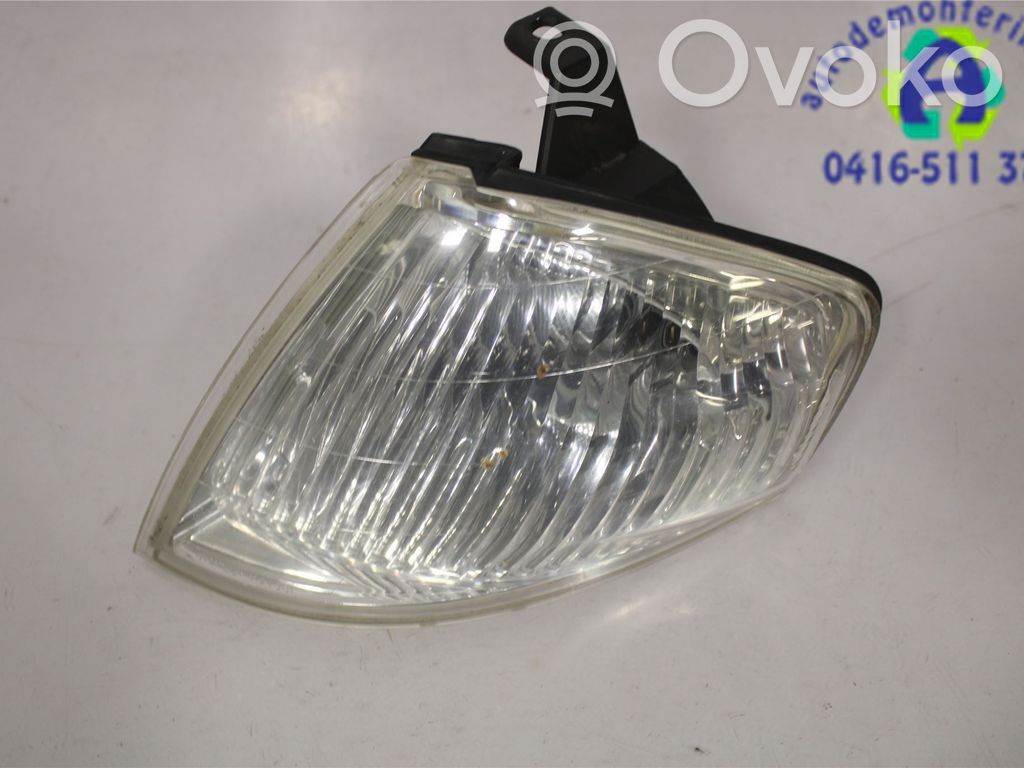 Mazda 323 F Frontblinker 