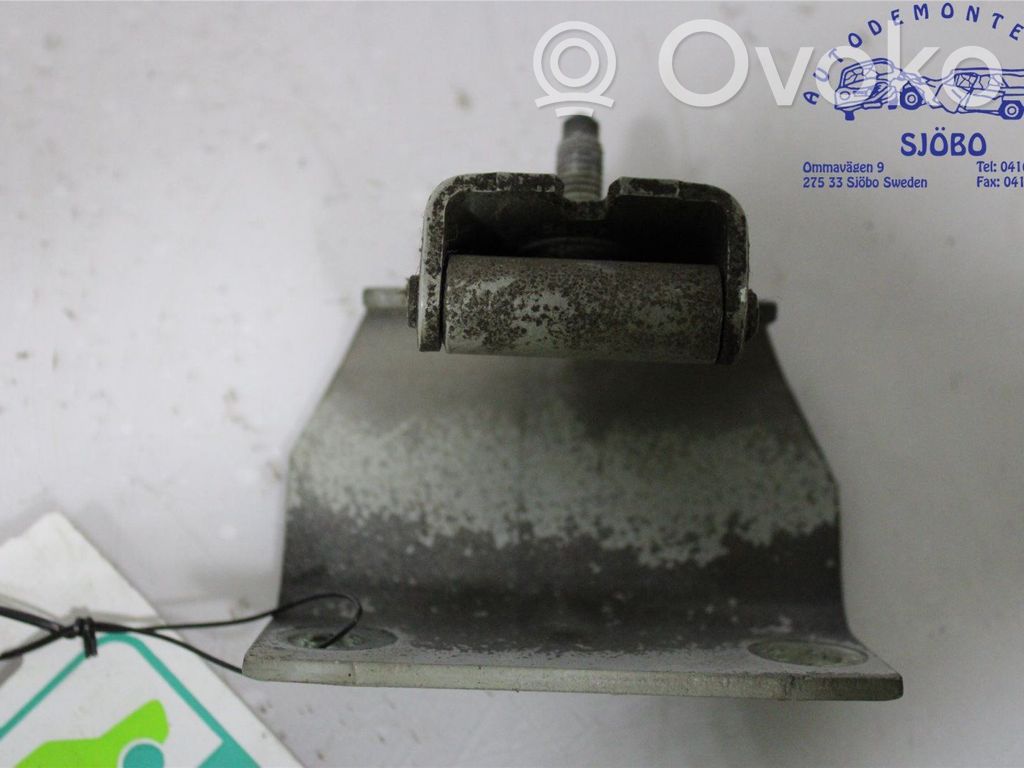 Peugeot 307 Tailgate/trunk/boot hinge 