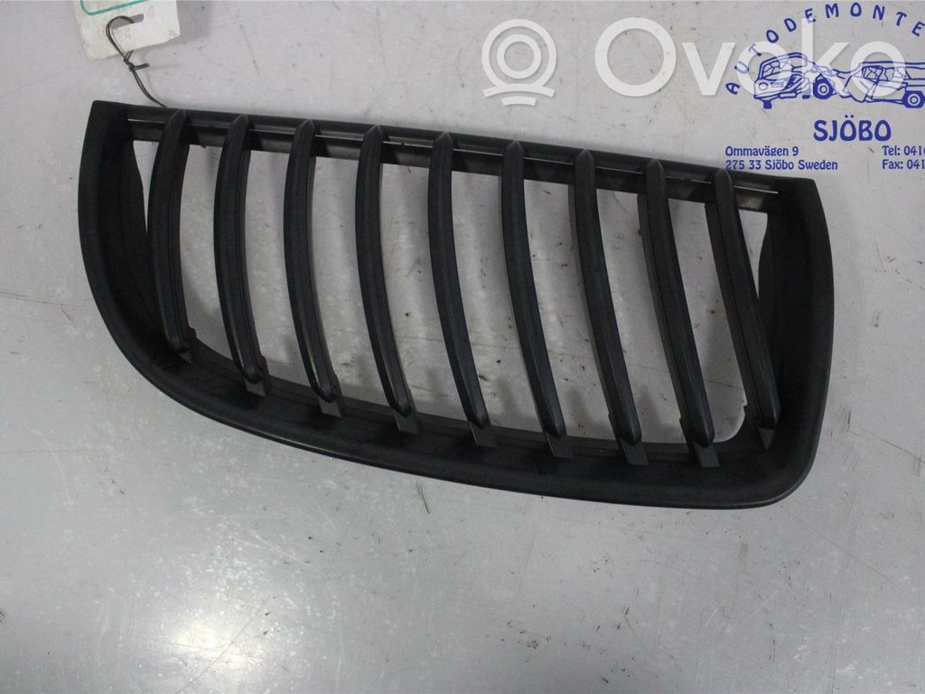 BMW 3 E90 E91 Front bumper upper radiator grill 