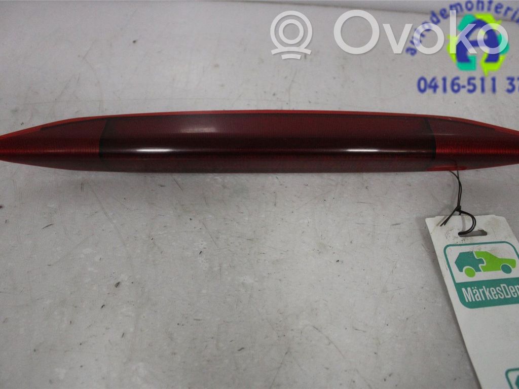 Subaru Legacy Third/center stoplight 
