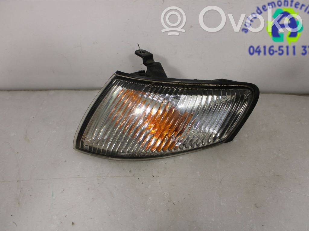 Mazda 626 Front indicator light 