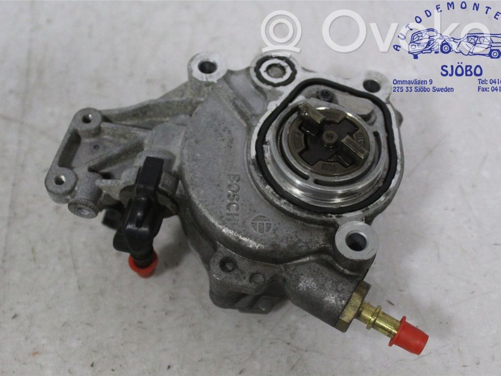 Peugeot 508 Vacuum pump 