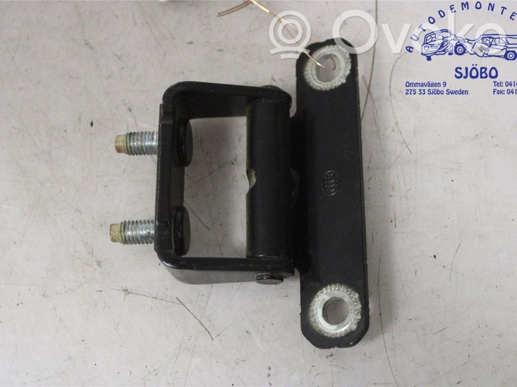 KIA Soul Tailgate/trunk/boot hinge 