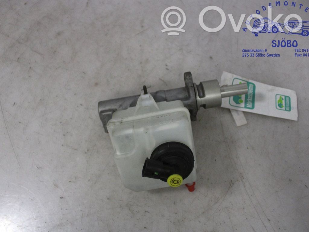 Renault Master II Cilindro del sistema frenante 