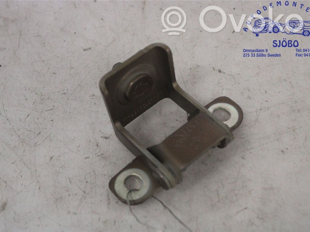 Renault Clio IV Tailgate/trunk/boot hinge 