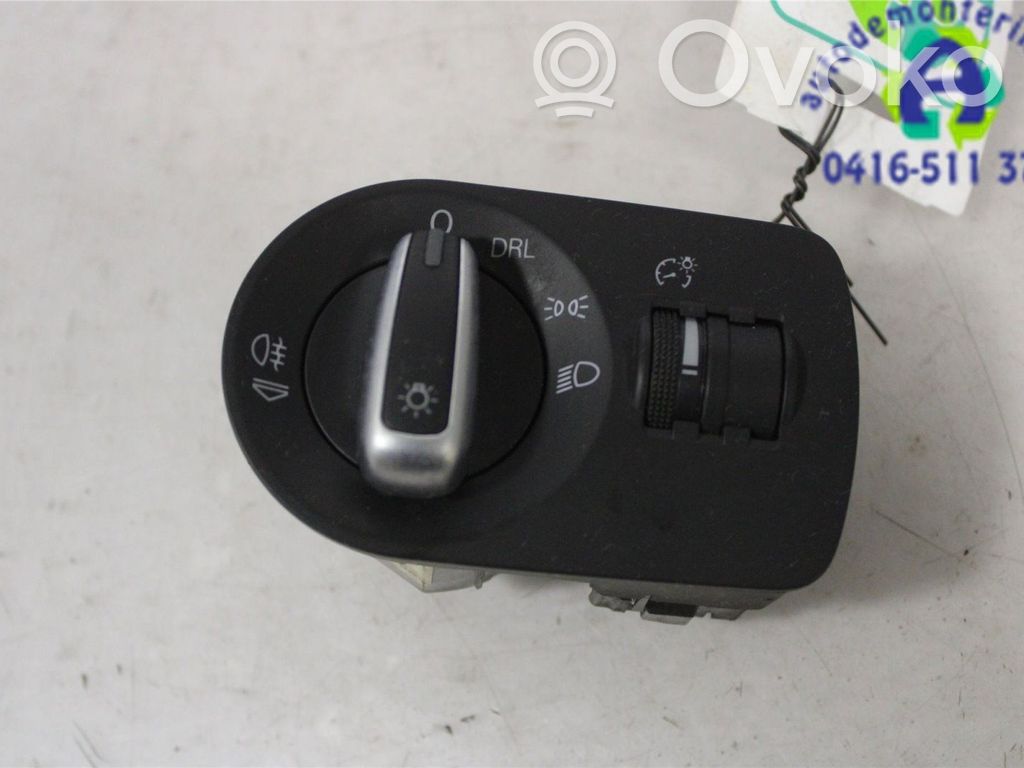 Audi A3 S3 8P Light switch 