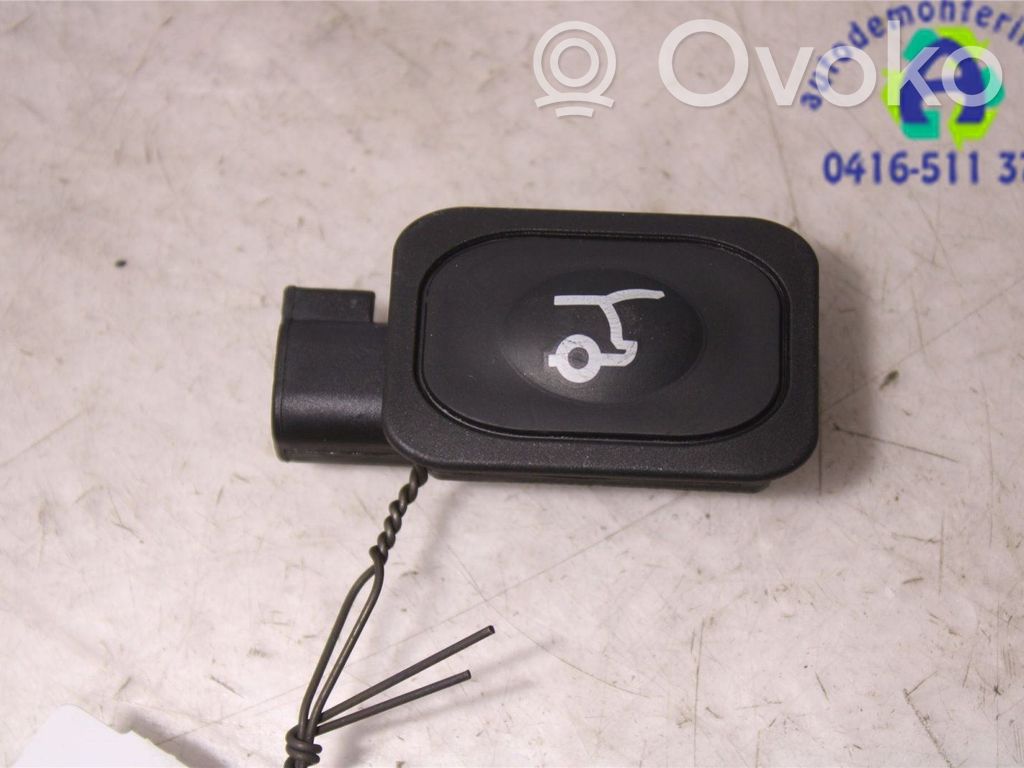 Ford Mondeo MK V Tailgate/boot open switch button 